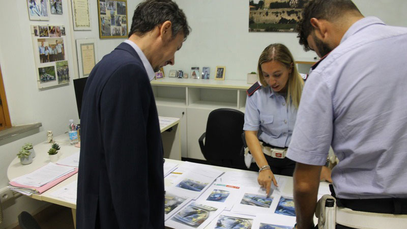 Ambiente, a Sovigliana la polizia municipale intercetta un'auto piena di scarti edili