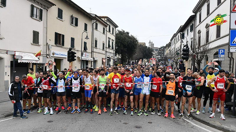 A Vinci si corre, a Vitolini comincia il Carnevale. Gli eventi del finesettimana